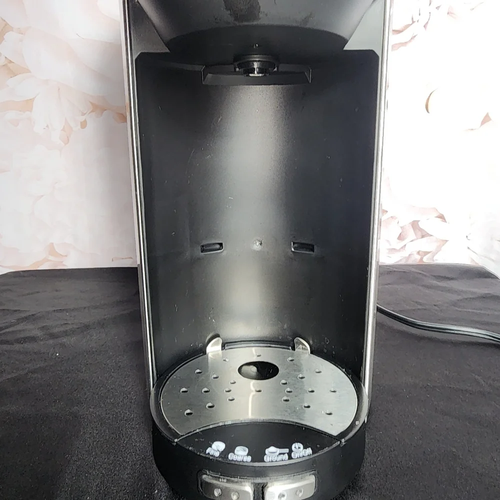 EUC Airmsen Single Serve Grind and Brew Coffee Maker